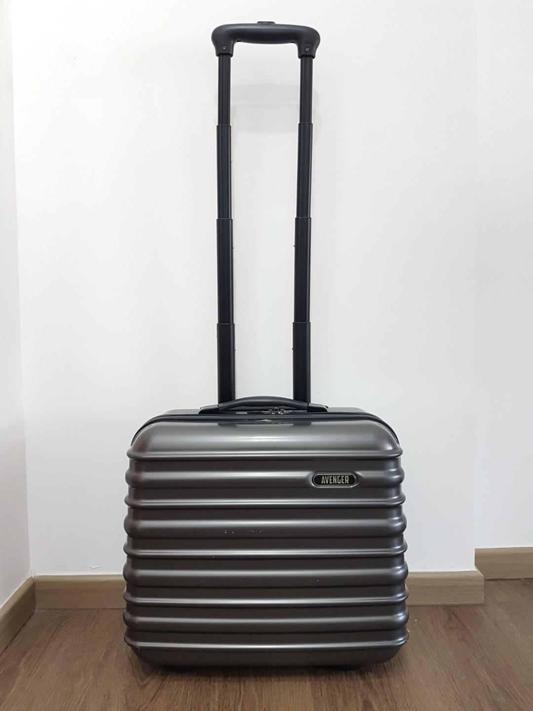 valentino trolley bags