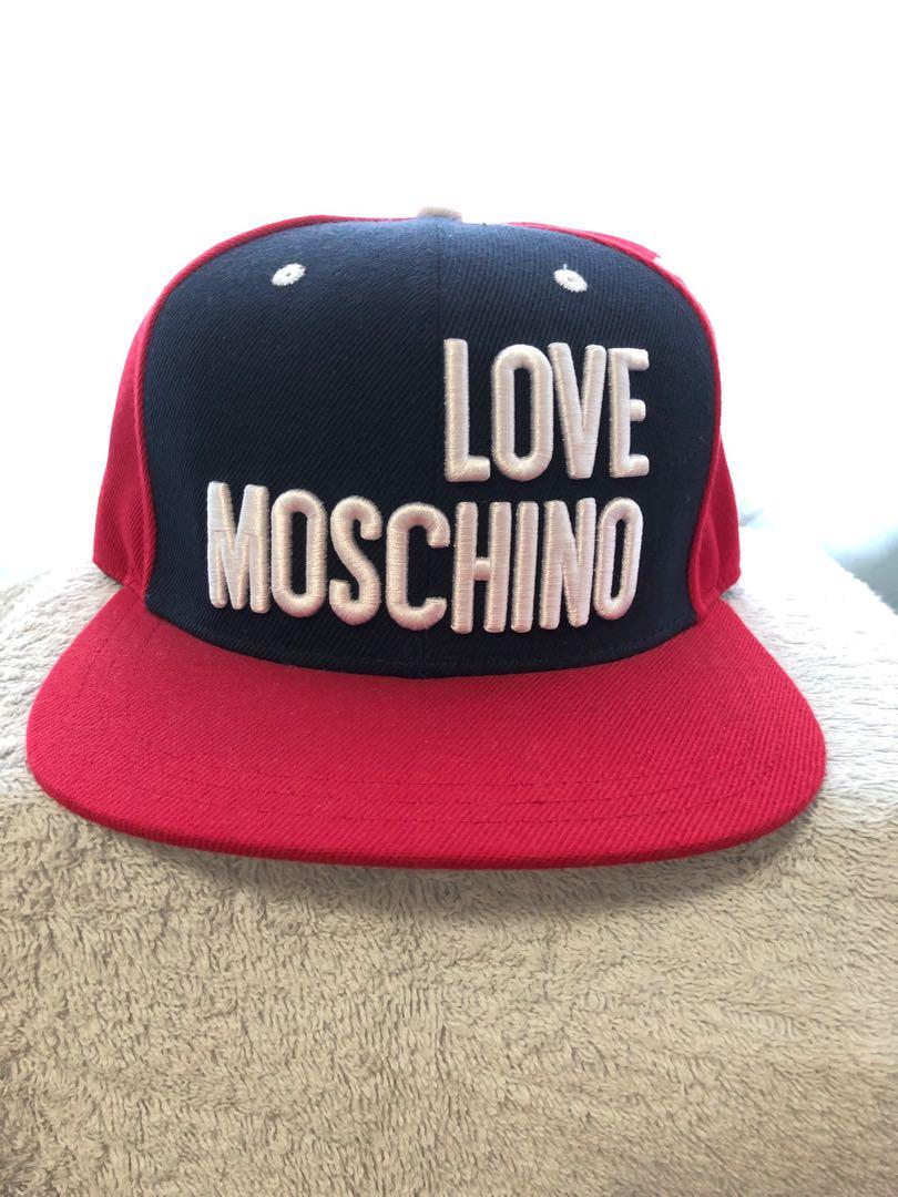 love moschino hat