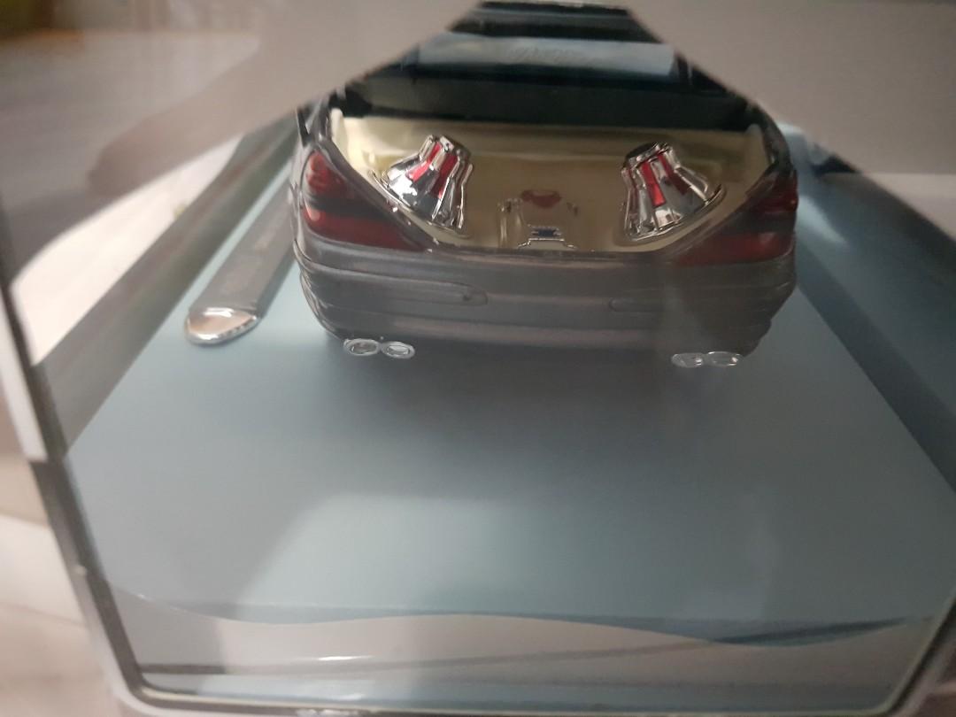 Maisto 1/18 - Mercedes ML 55 AMG - Gris Métallisé - Modèle Réduit Neuf En Boîte