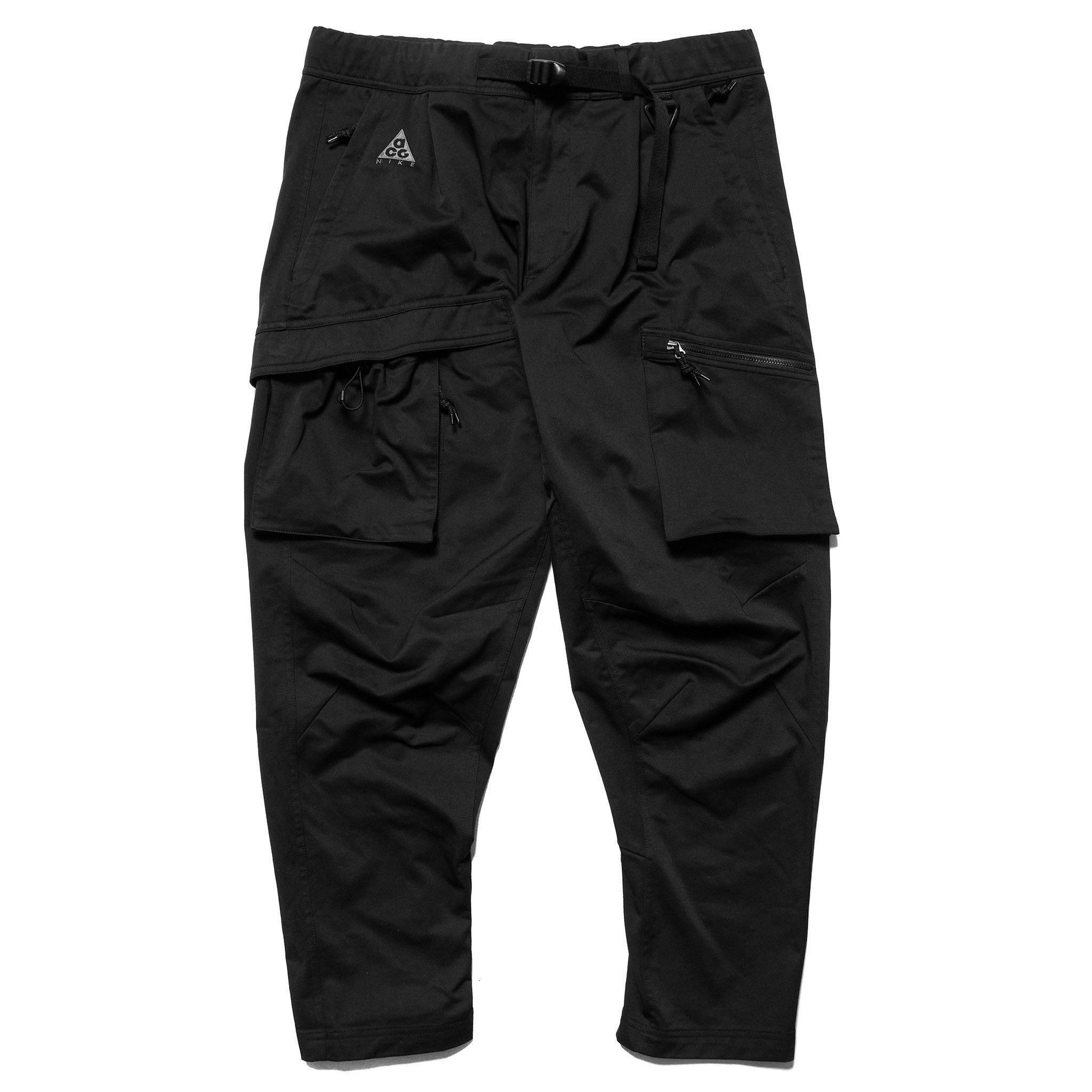 nike sportswear cargo shorts