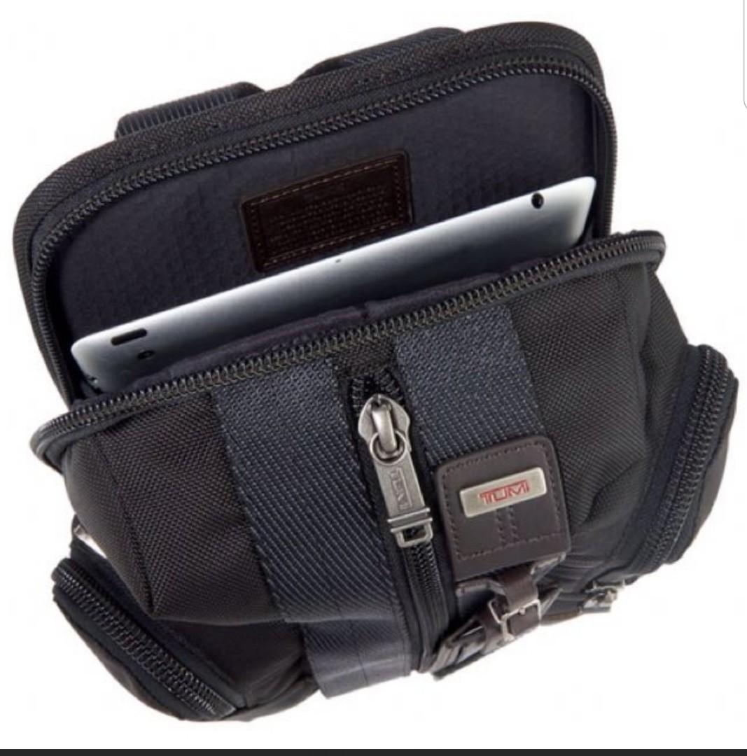 Tumi sling bag saratoga original sales