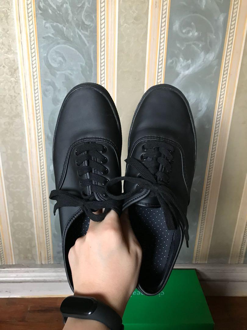 Payless black sneakers hotsell