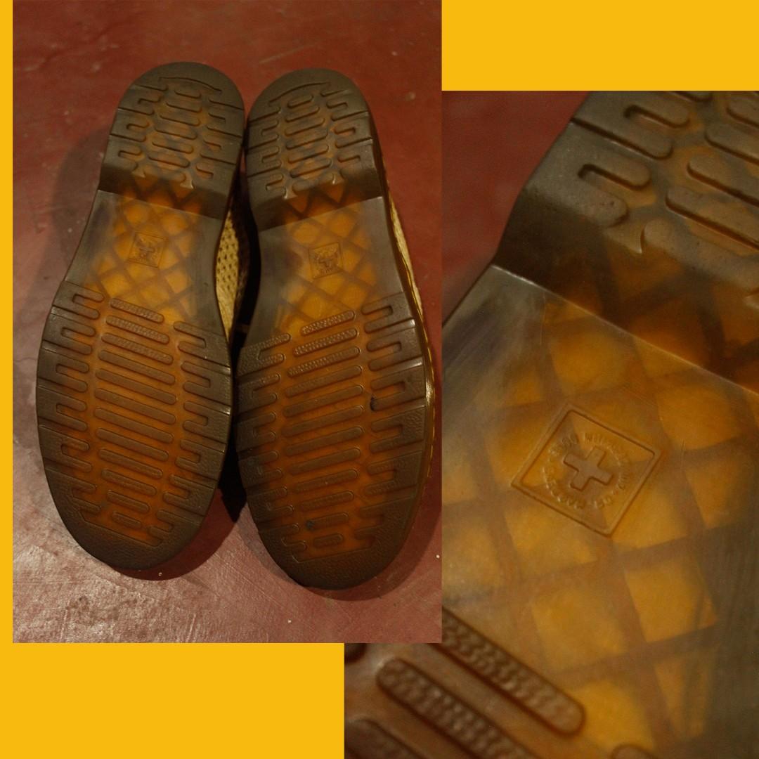 RARE Doc Martens Roxon Unisex Shoes (Category: Sneakers) located in Quezon City. Submitted by orangedust (Listing ID 220700753, Image 2). Description: Rare Roxon design Authentic Dr. Martens Brand Feel free to message me for inquiries. :).