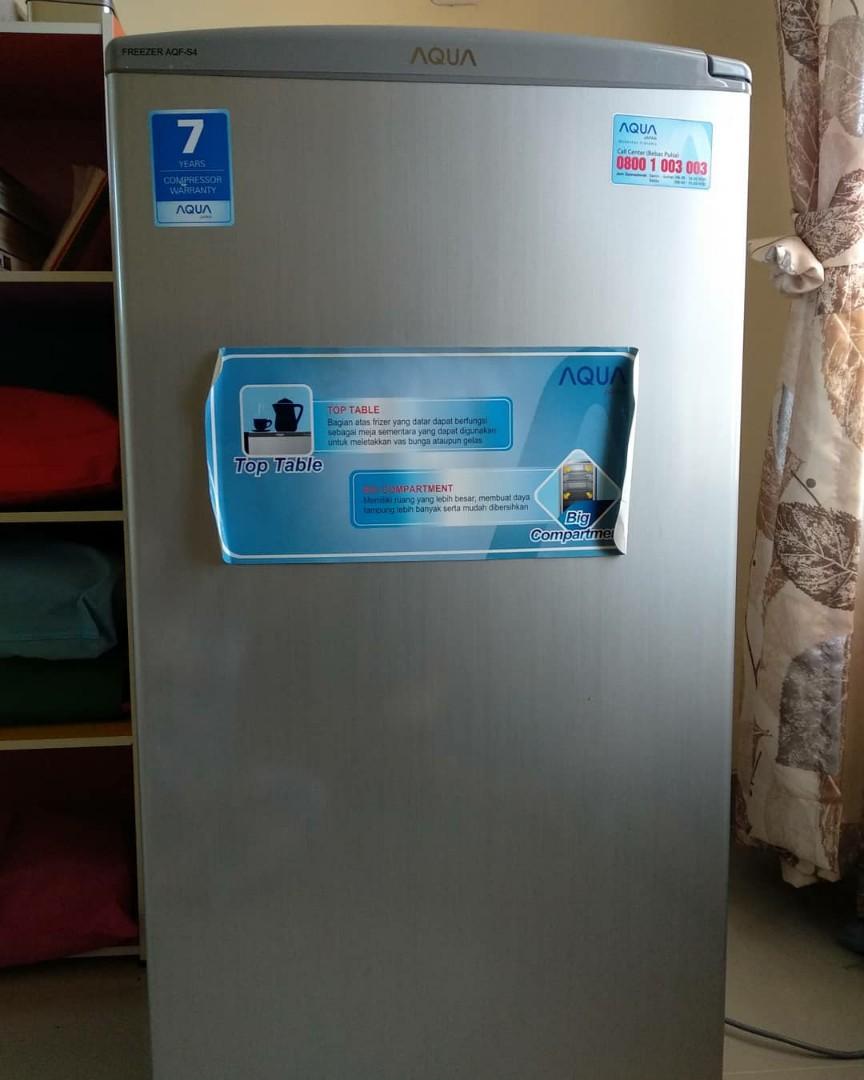 Jual Freezer Aqua Khusus Asi Jakarta Electronics Others On Carousell