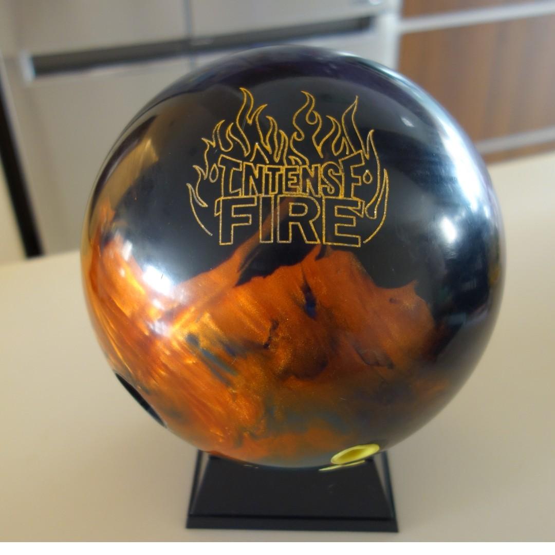 Used 14lb Storm Intense Fire Hybrid Reactive Bowling Ball, Sports