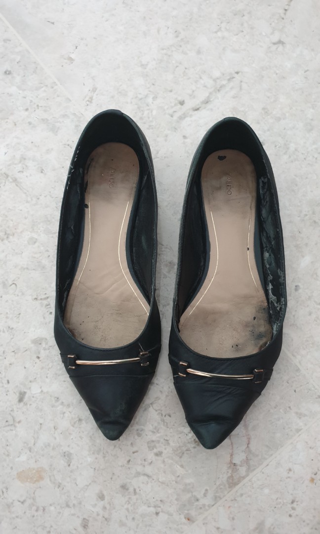 Well used womens black flat shoes, Women's Fashion, Footwear, Flats on  Carousell