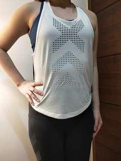 Reebok 白色運動背心 L