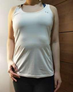 Under Armour 白色運動背心 L