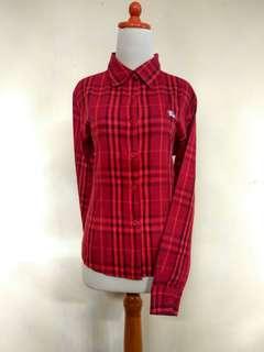 Kemeja Merah Kotak-Kotak Wanita