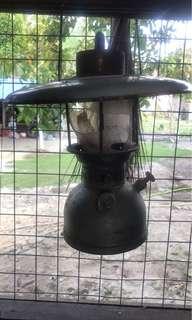 gasoline lamp