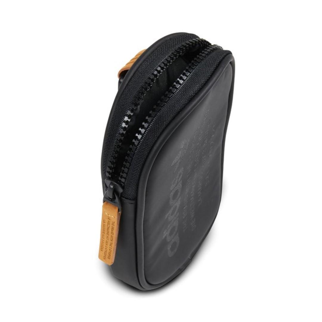 Nmd pouch deals