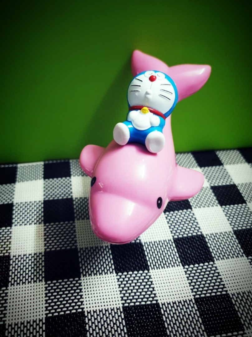 doraemon pink