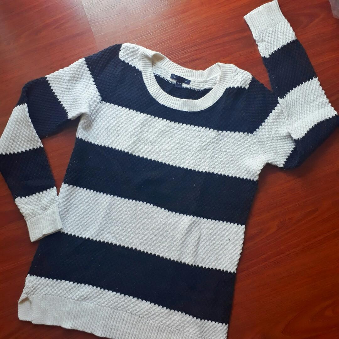 gap womens striped sweater
