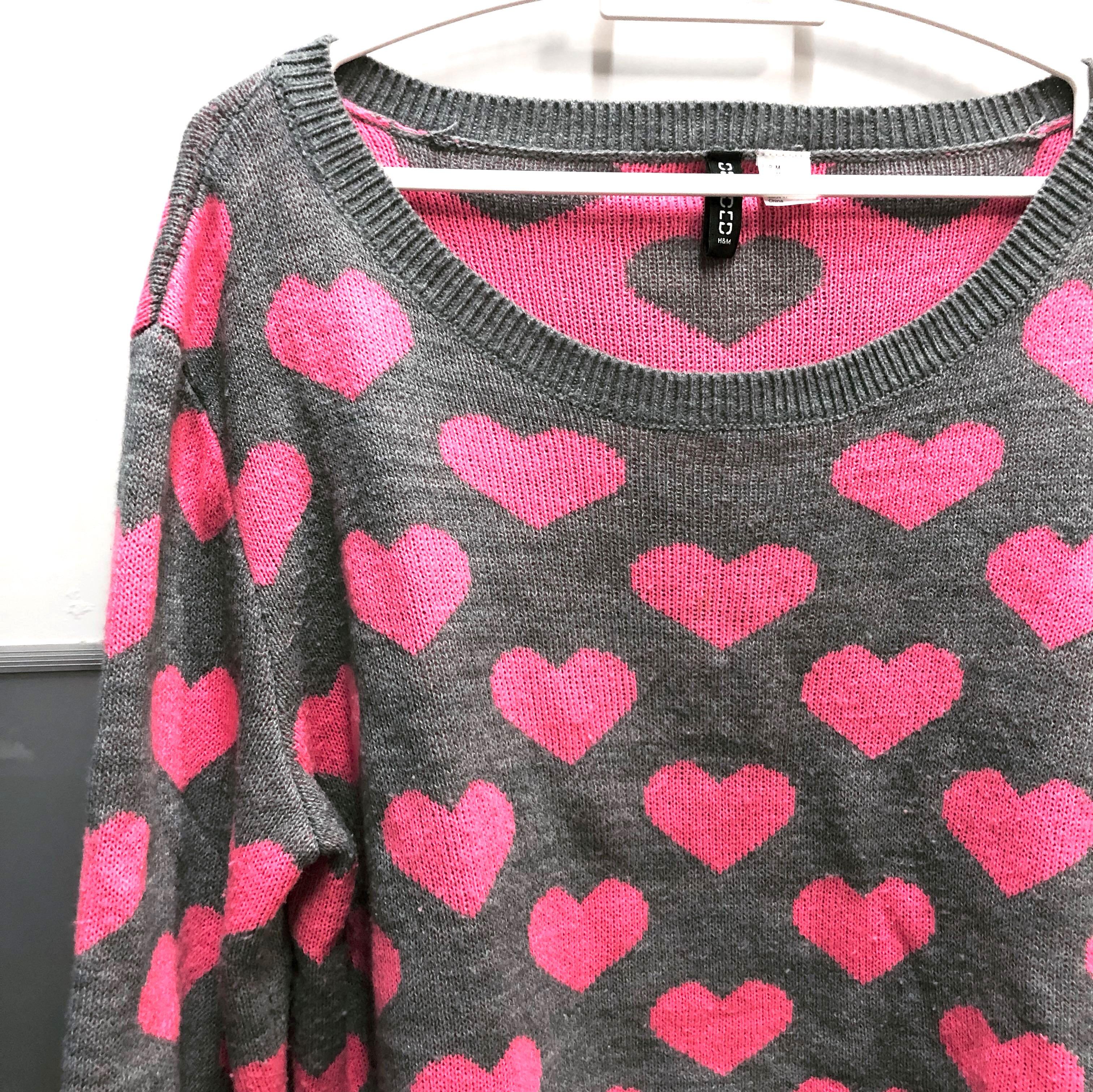 H and clearance m heart sweater