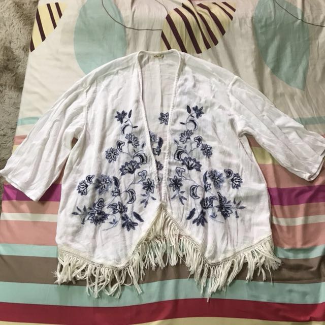 Hollister kimono Style Outerwear S