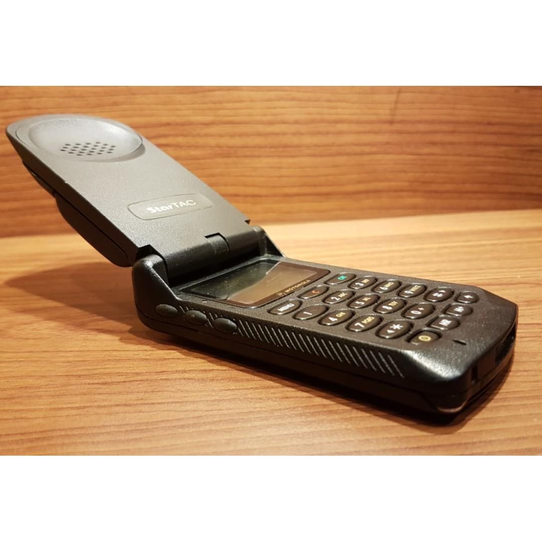 HP Handphone Motorola StarTAC 90 Kartu Besar Flip Jadul Original Not