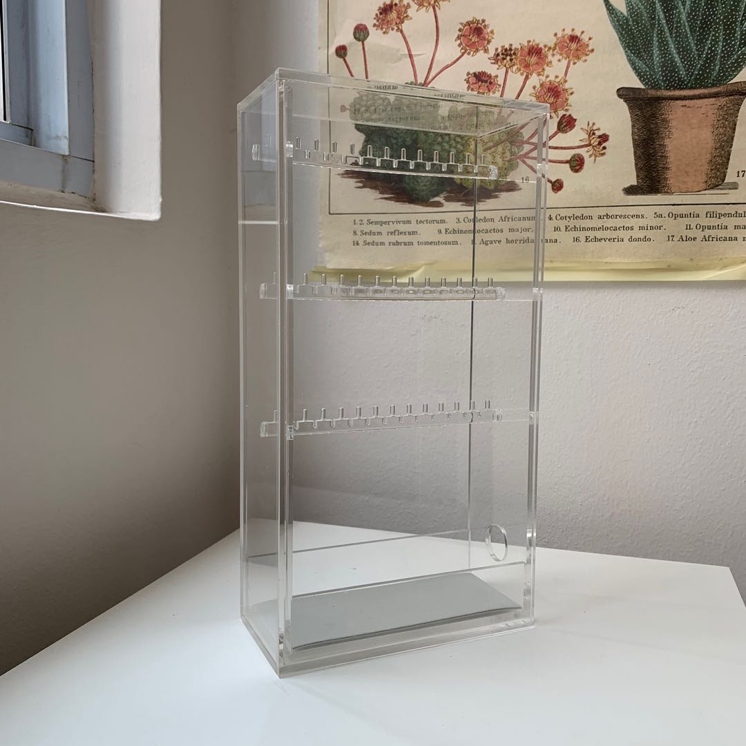 Muji necklace holder deals