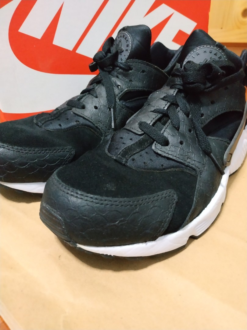 premium huaraches