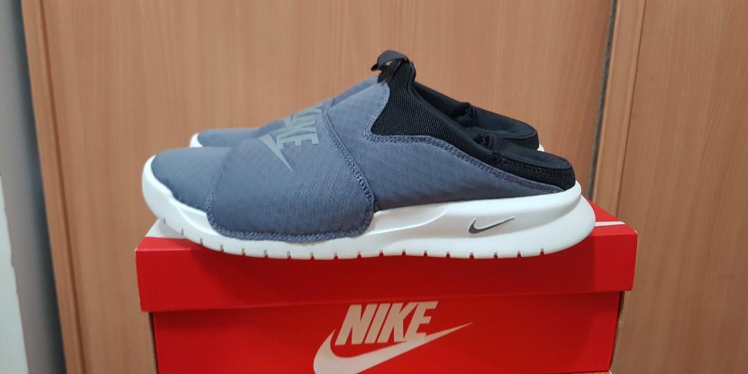 Nike benassi cheap slip recovery shoes