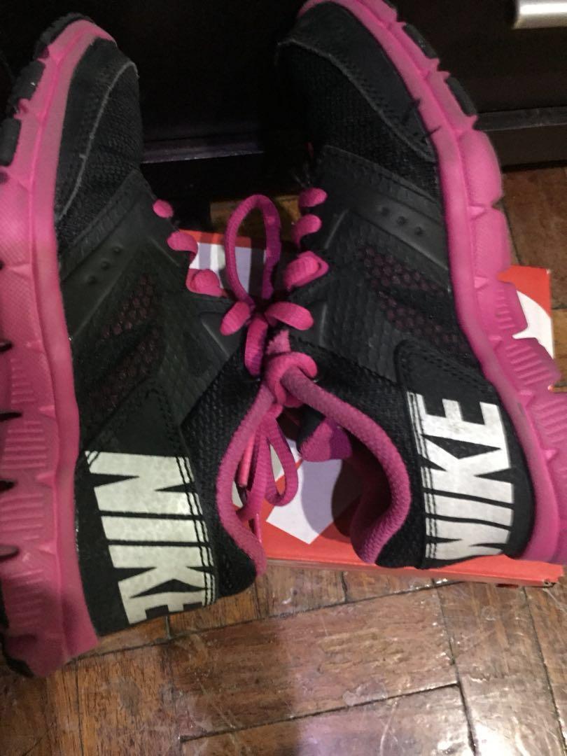 Nike kids for girls (Category: Babies & Kids Fashion) located in Makati City. Submitted by abygi88 (Listing ID 168941289, Image 2). Description: Almost new very good condition Bought in SG.