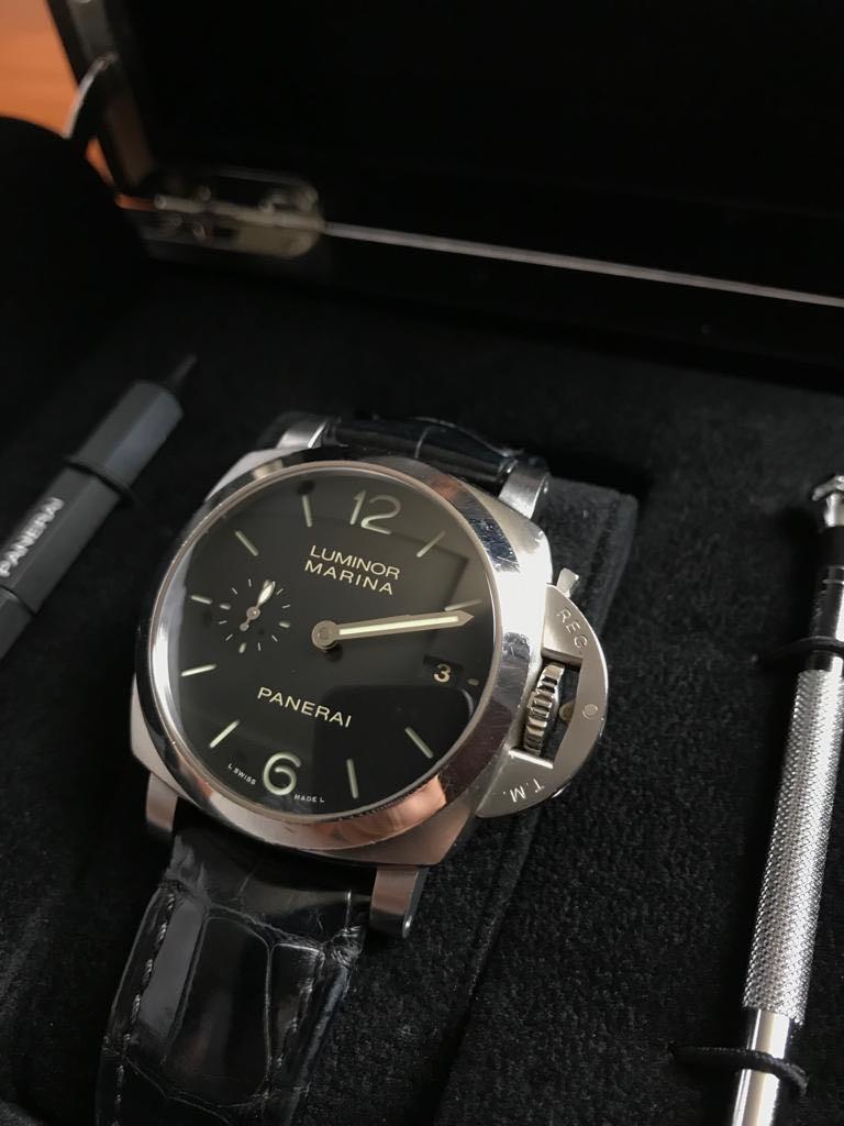Panerai Luminor Marina 1950 PAM392 (Category: Luxury Watches) located in San Juan City. Submitted by alloriginalbrands (Listing ID 220904594, Image 1). Description: 42mm stainless steel Q series 0144/1500 90% condition case no. OP6976 complete with boxes tools certificate.