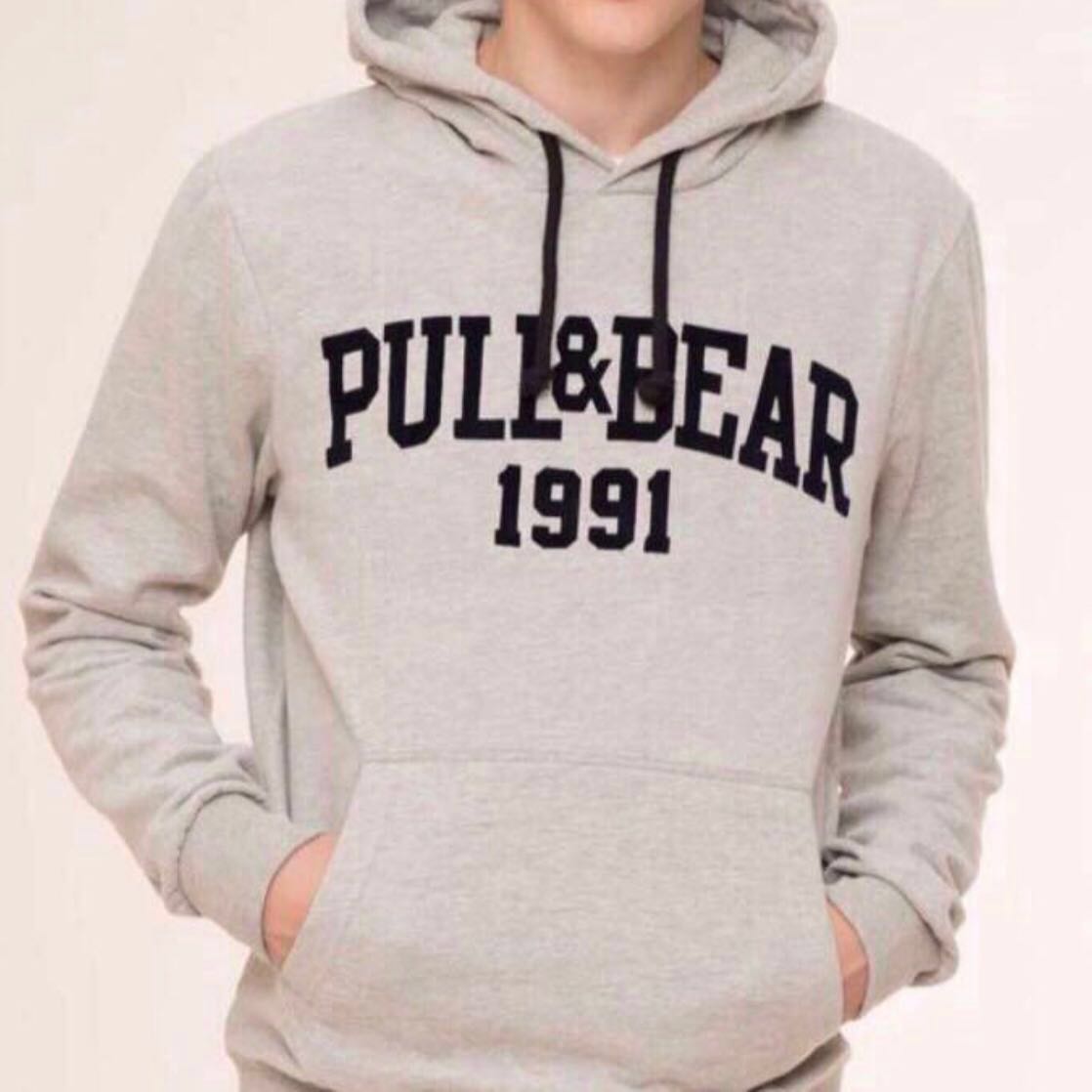 Pull and bear hoodies sale best sale