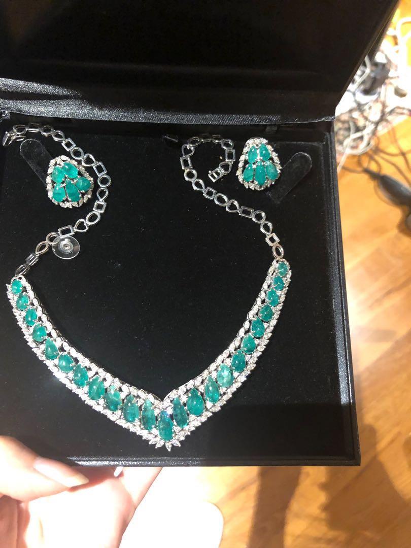 diamond necklace clearance