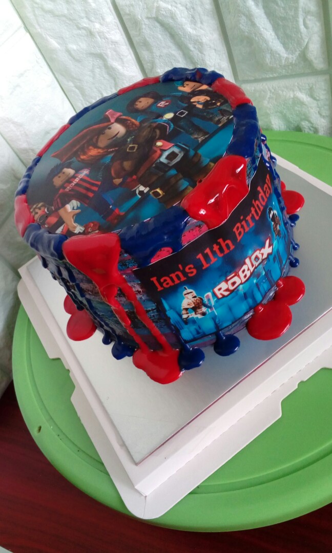 Roblox Galaxy Cake 6inch Food Drinks Baked Goods On Carousell - galaxy cake roblox