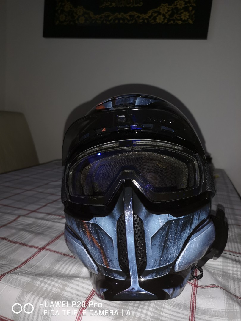 Ruroc helmet wif sena 20S evo Sports Equipment Bicycles Parts