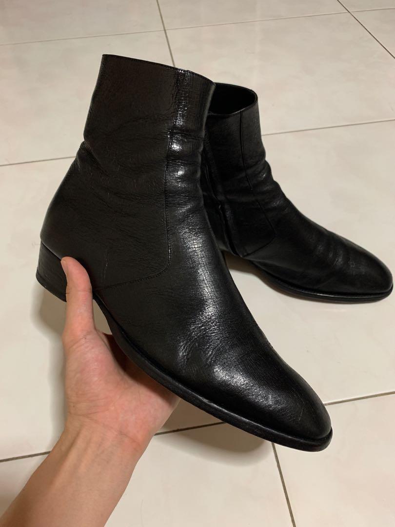 Saint Laurent Metallic Black Wyatt Boots, Men's Fashion, Footwear 