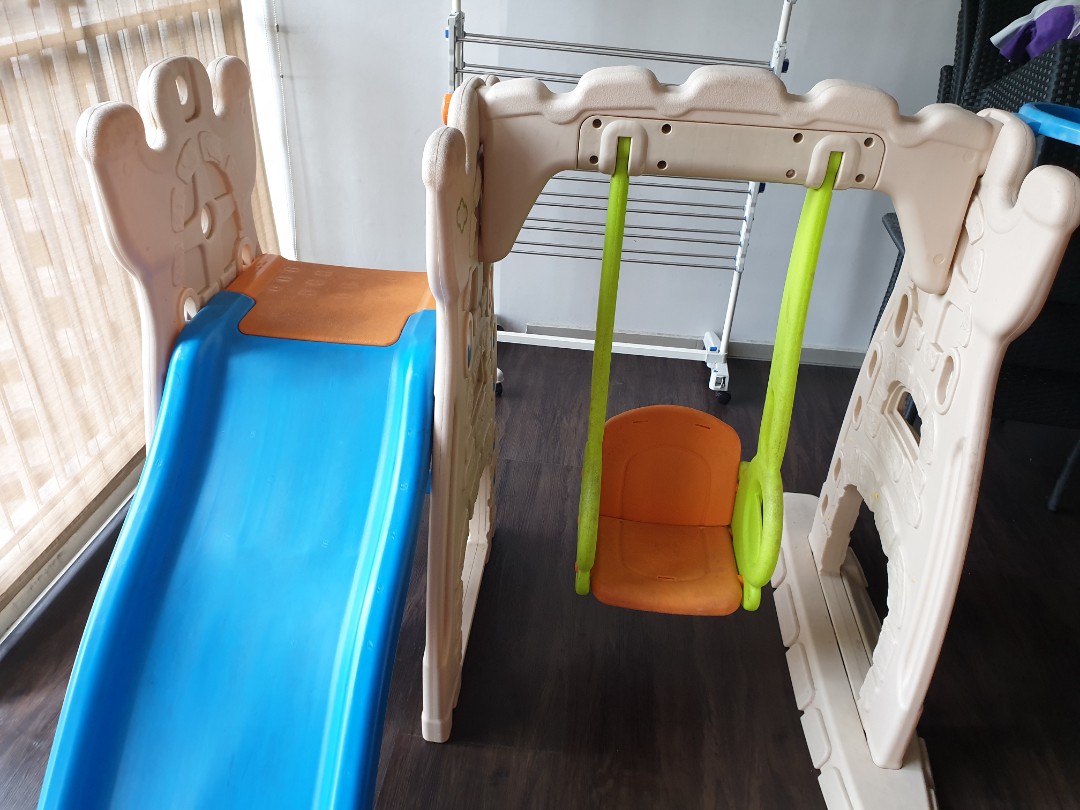 Scramble n' Slide Play Center, Everything Else on Carousell