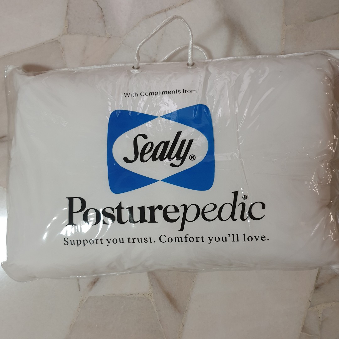 Sealy Posturepedic Pillow Furniture Beds Mattresses On Carousell