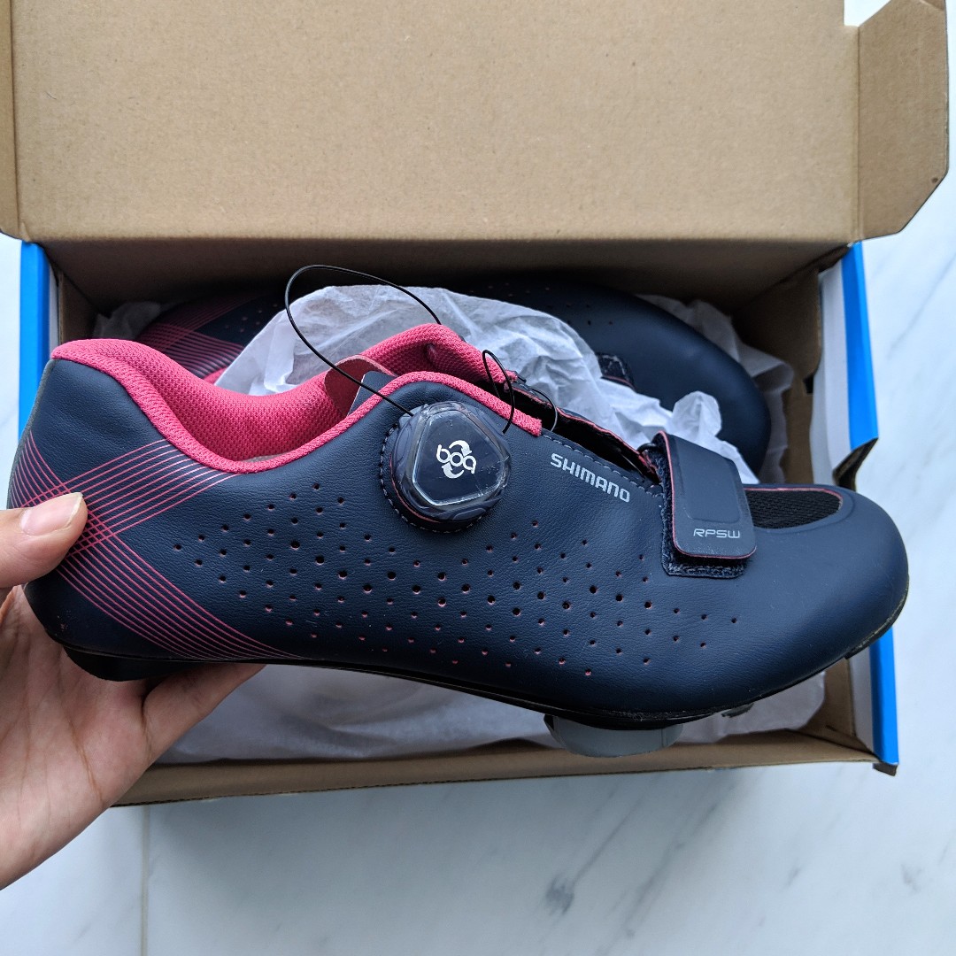 Shimano RP5 Women Size 39 Cleats Sports Equipment Bicycles Parts Parts Accessories on Carousell
