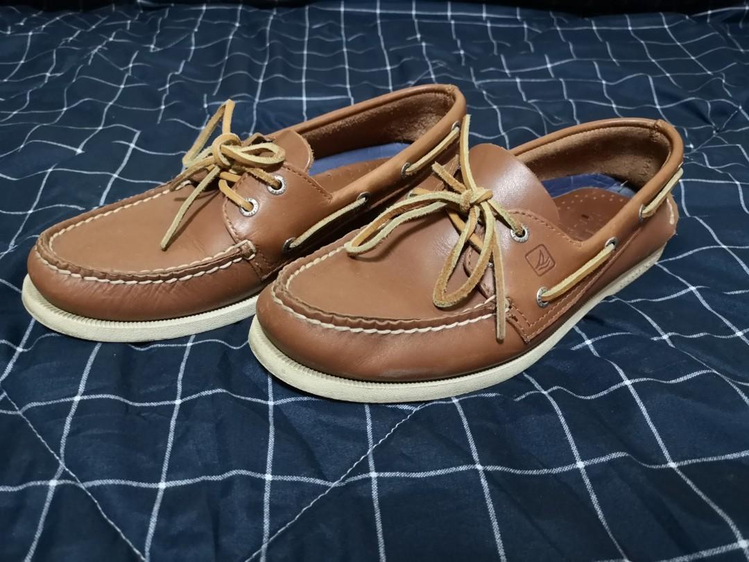 sperry boat shoes price