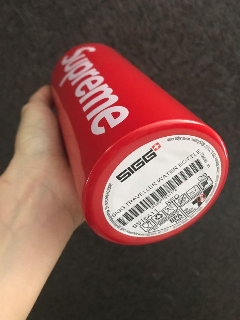 Supreme×SIGG Traveler 0.6L Water Bottle