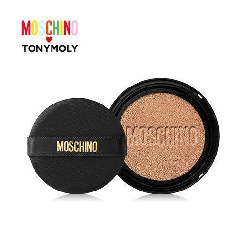 moschino chic skin cushion