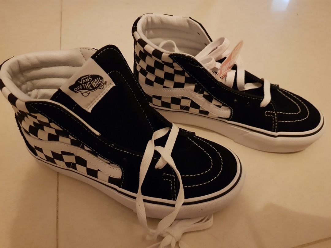 vans 35