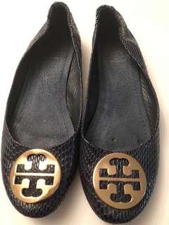 Authentic Tory Burch leather flats