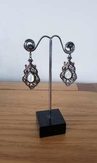 FUSE SILVER Marcasite earring