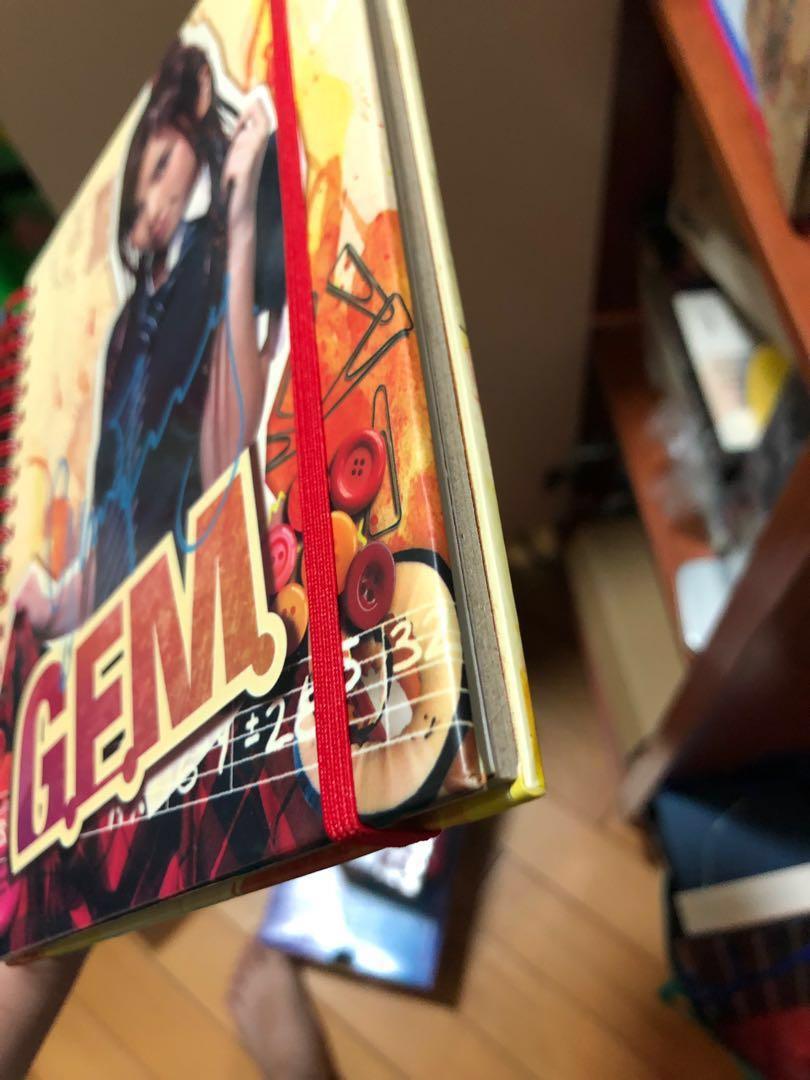 極罕 Gem ep1 第一版 簽名版 絕版 鄧紫棋, 興趣及遊戲, 音樂、樂器 & 配件, 音樂與媒體 - CD 及 DVD - Carousell