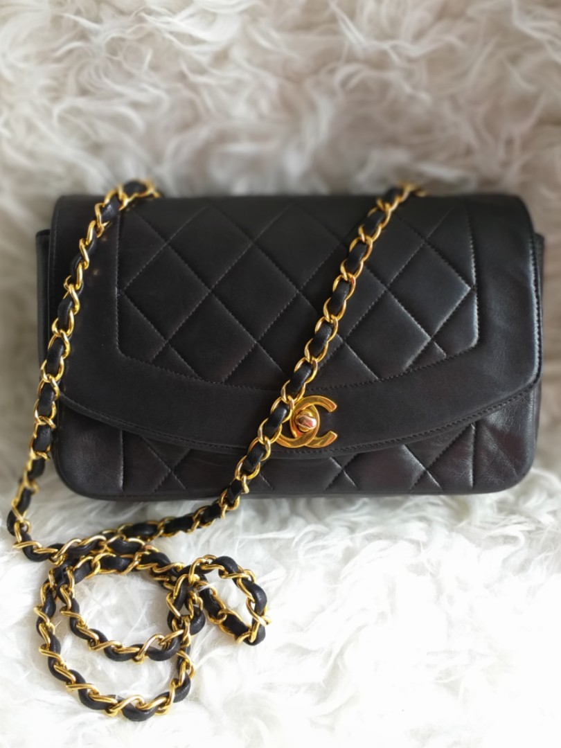 Chanel coco rider bag, Barang Mewah, Tas & Dompet di Carousell