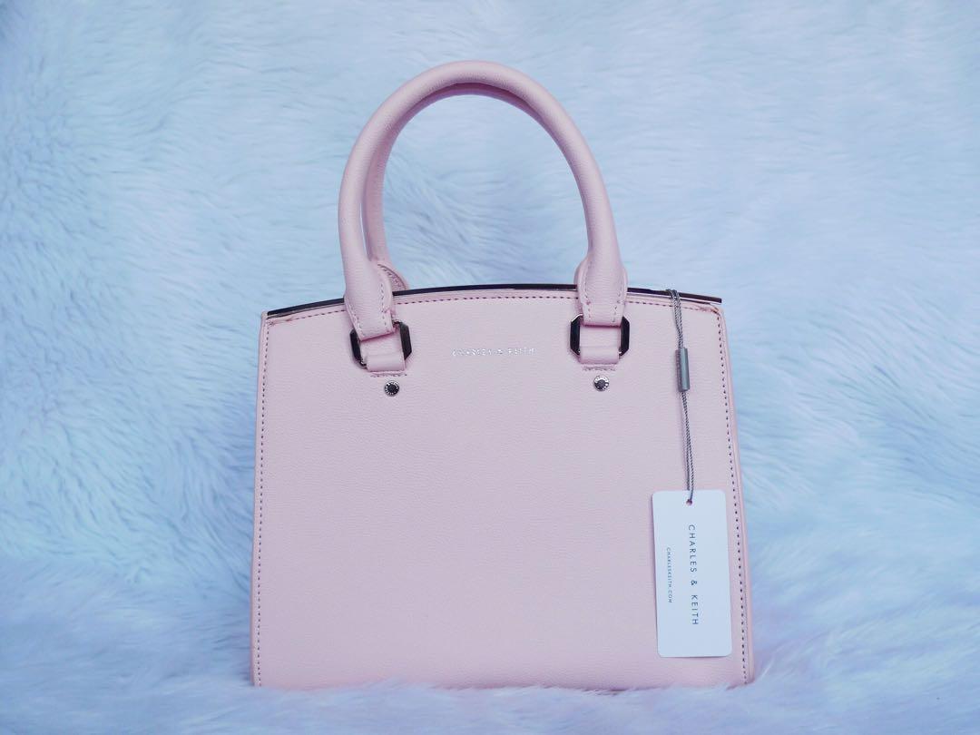 charles and keith mustard bolsa