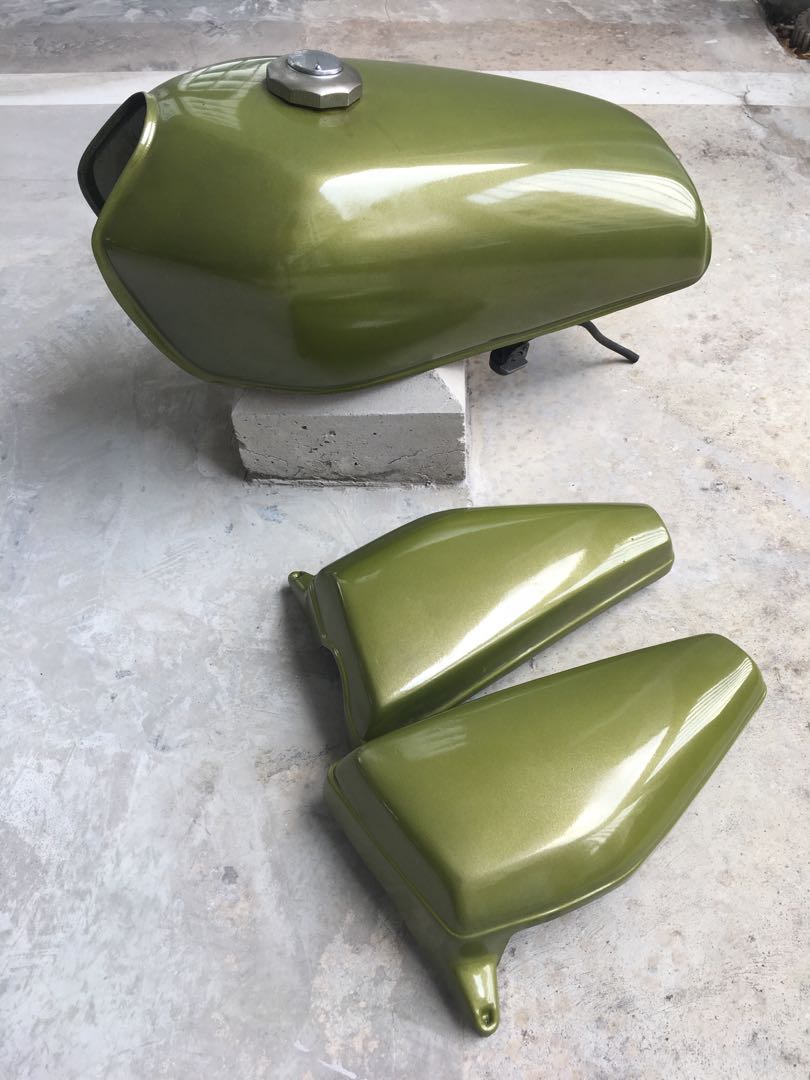 Honda cg outlet 125 side cover