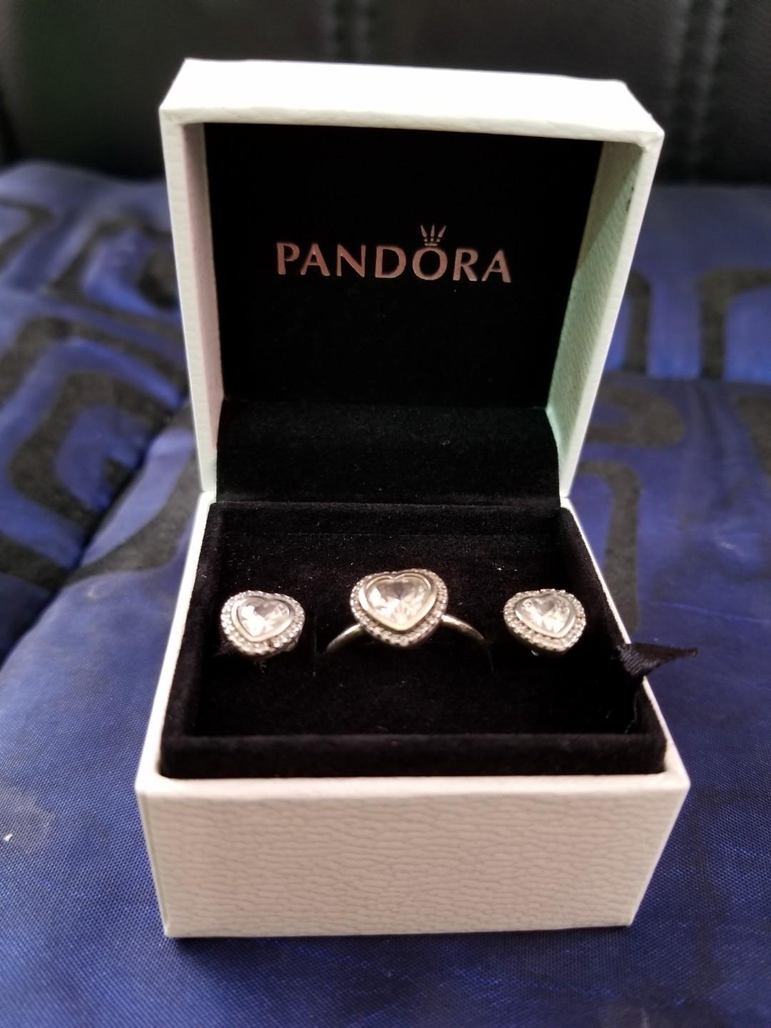 Pandora sparkling love heart ring 