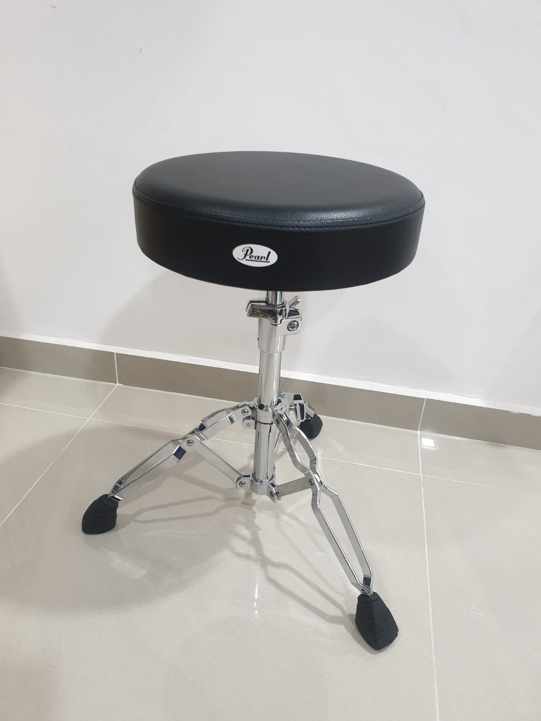 Pearl Drum Throne D930, Hobbies & Toys, Music & Media, Music