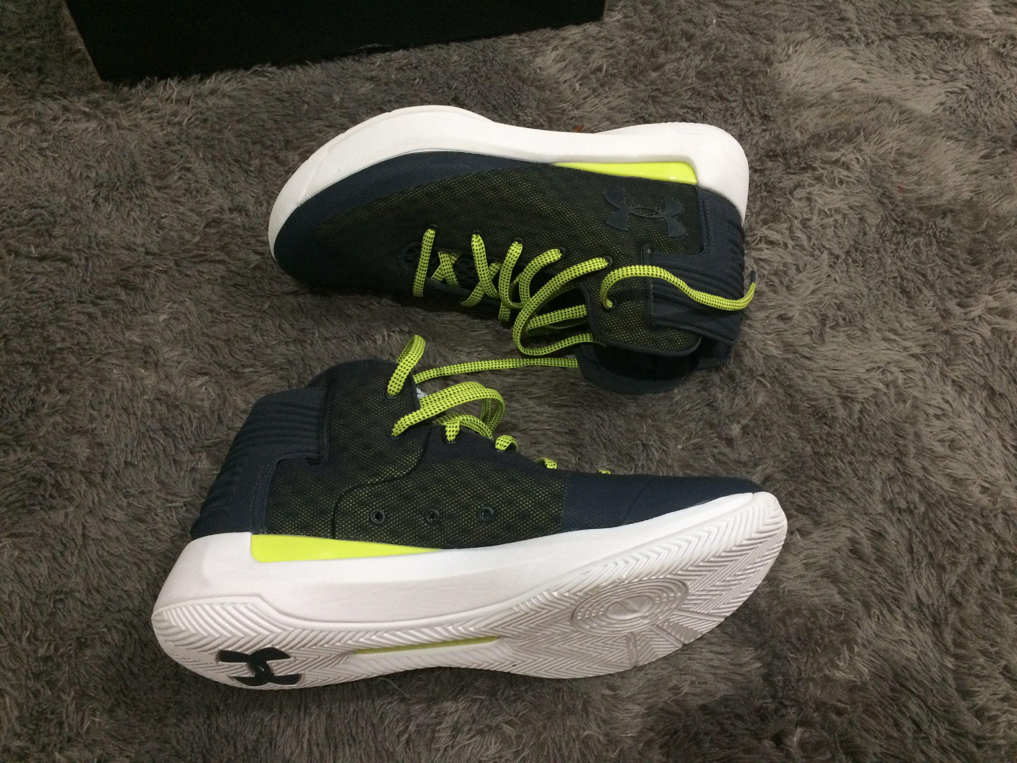curry 3 44