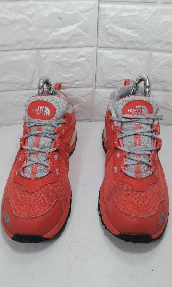 Sepatu Gunung Second Bekas The North Face Original Fesyen Wanita Sepatu Di Carousell