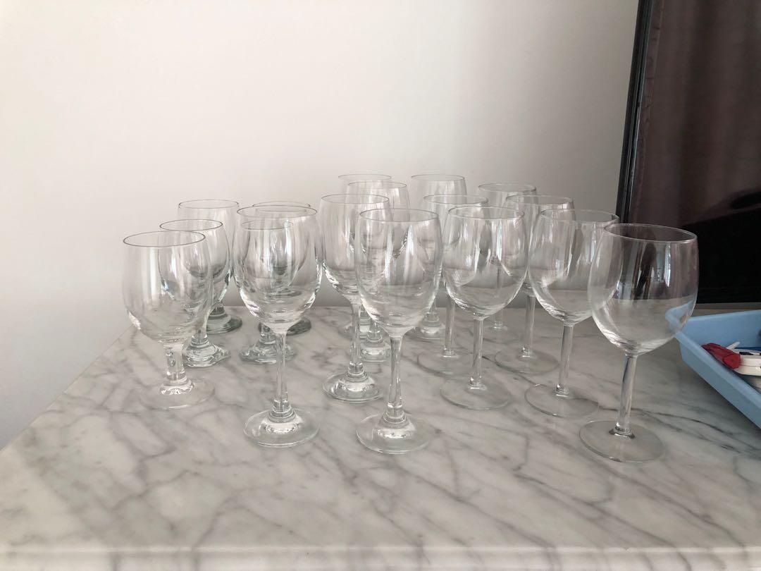 Stemmed glassware, Everything Else on Carousell