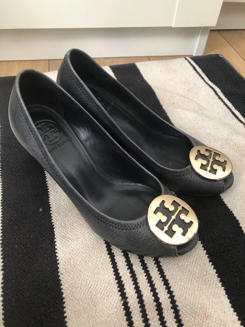 where are tory burch shoes made