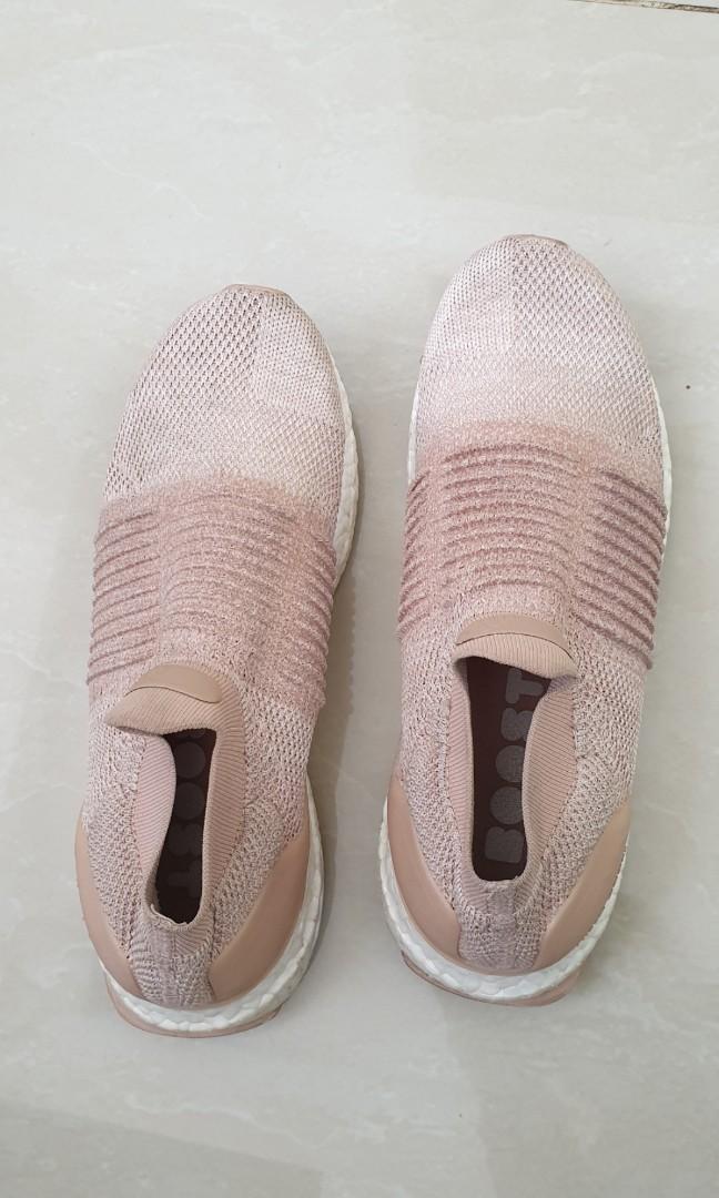 laceless ub
